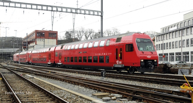 Set of 2 Double-deck Passenger cars of SZU Sihltalbahn<br /><a href='images/pictures/Sachsenmodelle/188083_c.jpg' target='_blank'>Full size image</a>